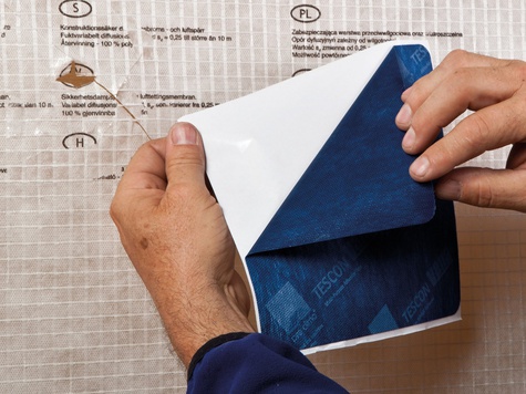 1. Trennpapier lösen
